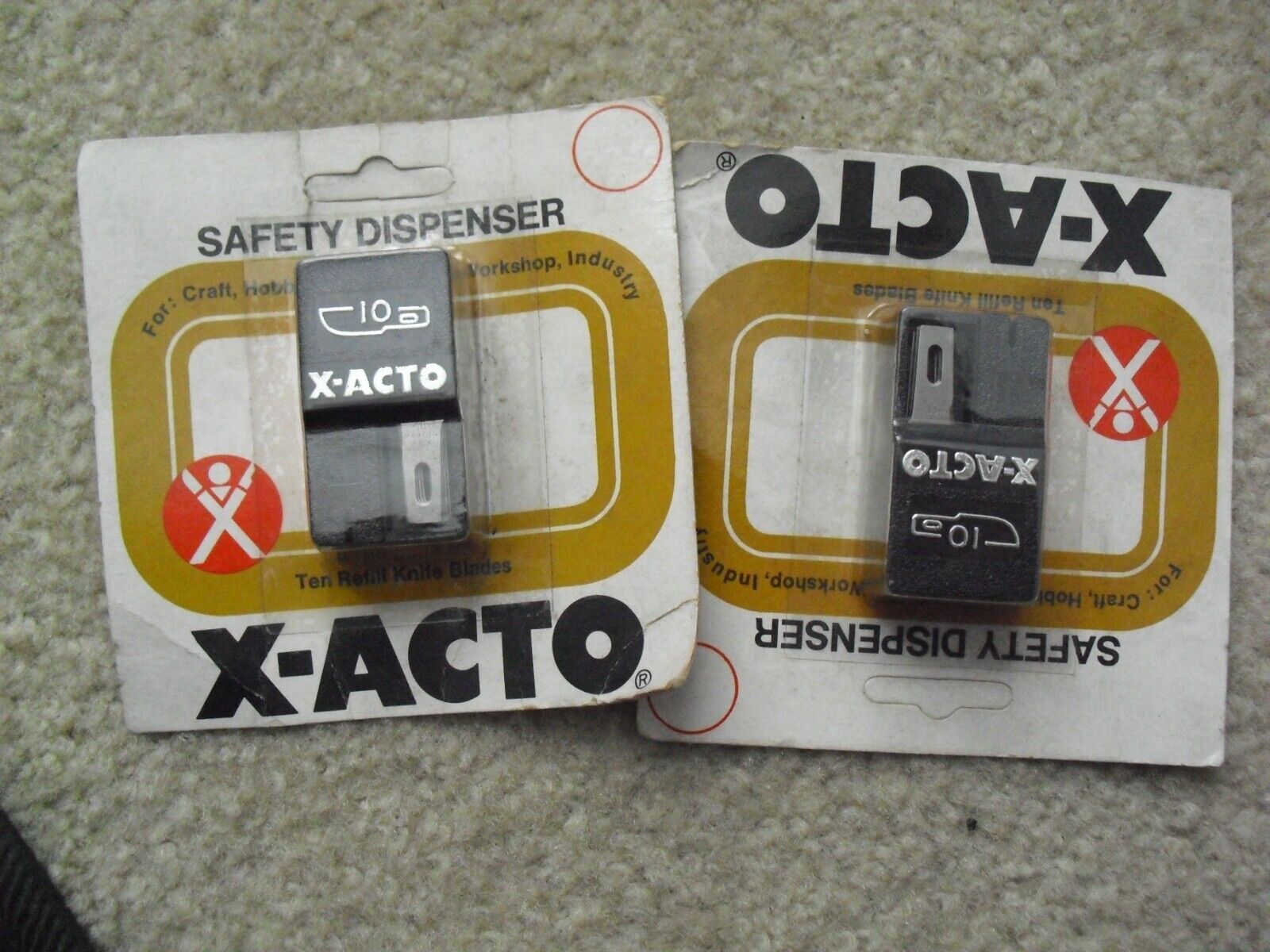 Lot of 2 Packs Vintage X-Acto Supplies Blade Dispensers #10 with Blades NIP