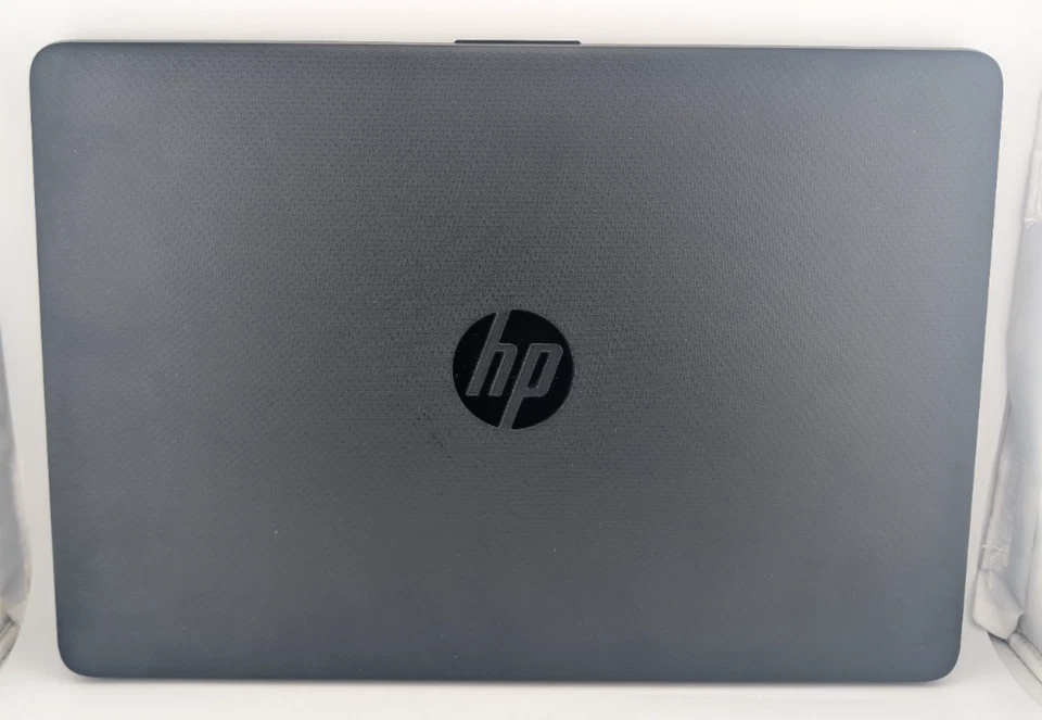 HP Laptop Stream 14s-DQ0034NA 14" Celeron 4GB RAM 128GB SSD Black - Image 3 of 4