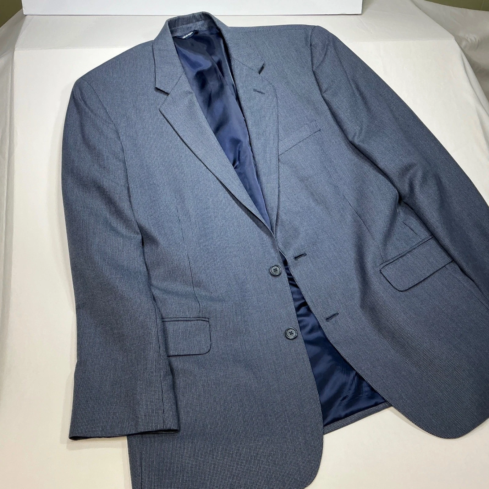 Croft & Barrow Men's 44L Blue Patterned Classic Fit Blazer Sport Coat Jacket
Opens in a new window o