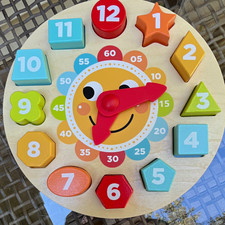 Verdes Toys Corp Wooden Learning Time-Telling Clock Shape Sorter w/ Pieces