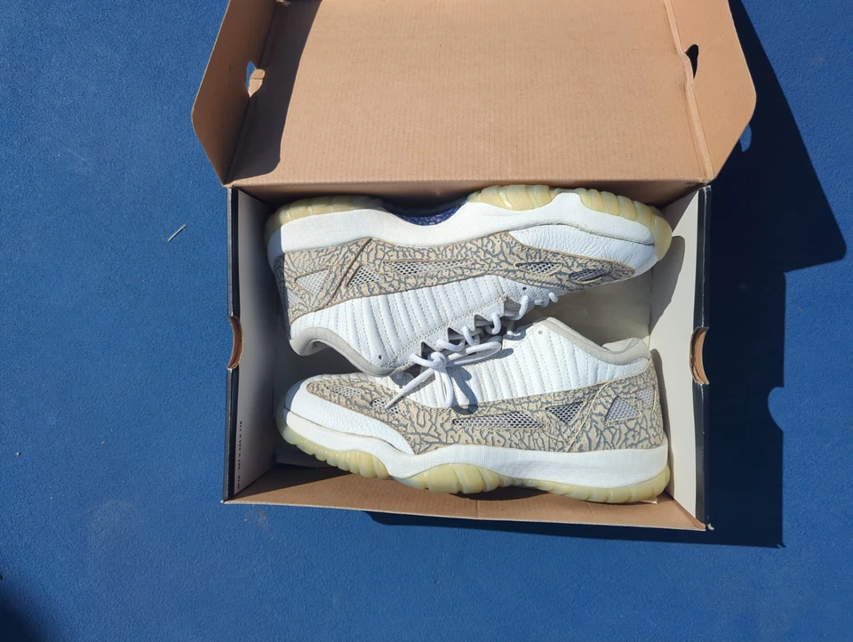 Nike Air Jordan 11 Retro IE 2003 Low Cobalt - Talla 11 Foto 3 de 4