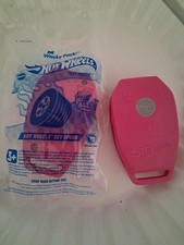 2 Hot Wheels Key Fob Sonic Wacky Pack Toy Race Car