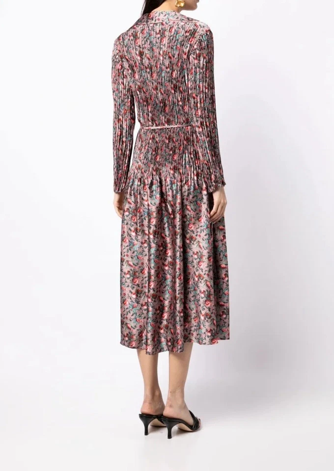 ***NUEVO SIN ETIQUETAS*** Ventas al por menor $1300 - Vestido camisero plisado Vince Berry Blooms talla mediana Foto 4 de 4