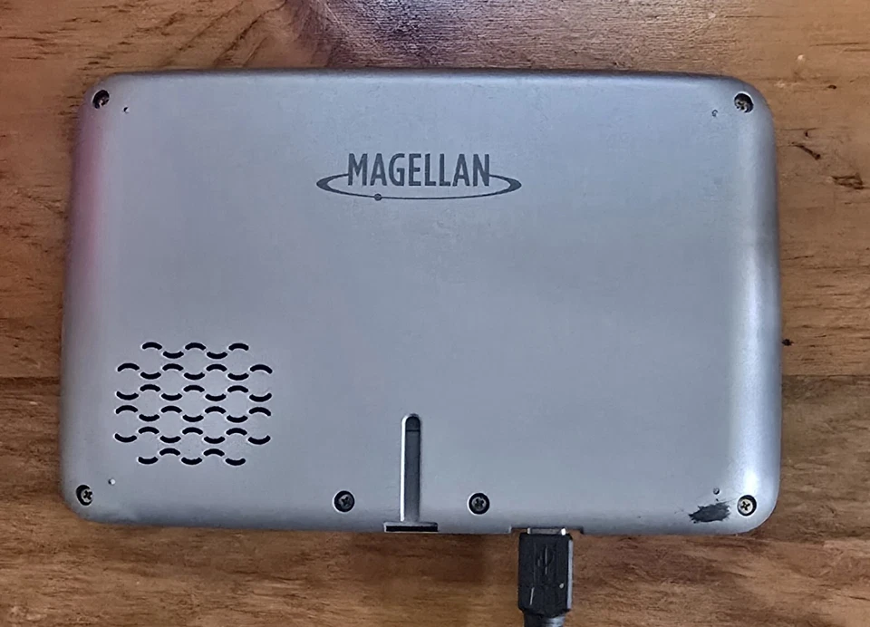 Magellan roadmate 3045-lm GPS Life Time Maps With USB - Working - Image 4 of 4