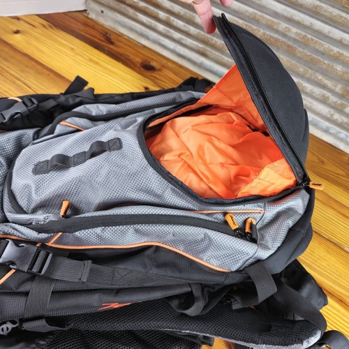 ZOOT Ultra 2.0 Large Triathlon Transition Backpack Plus QR Mesh Swim String Bag - Bild 7 von 19