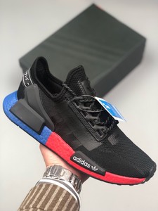 nmd r1 red and blue