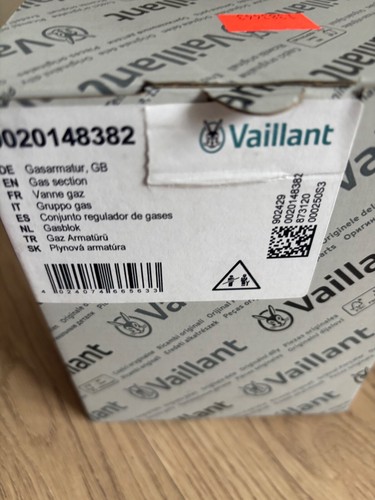 Vaillant Gas Valve 0020148382 - Picture 3 of 3