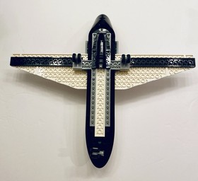 This is a LEGO City 60102 Airport VIP Service private plane.Used and Incomplete.