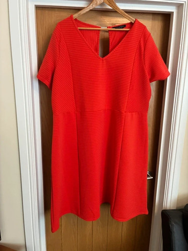 PLUS SIZE 28 SMART DRESS