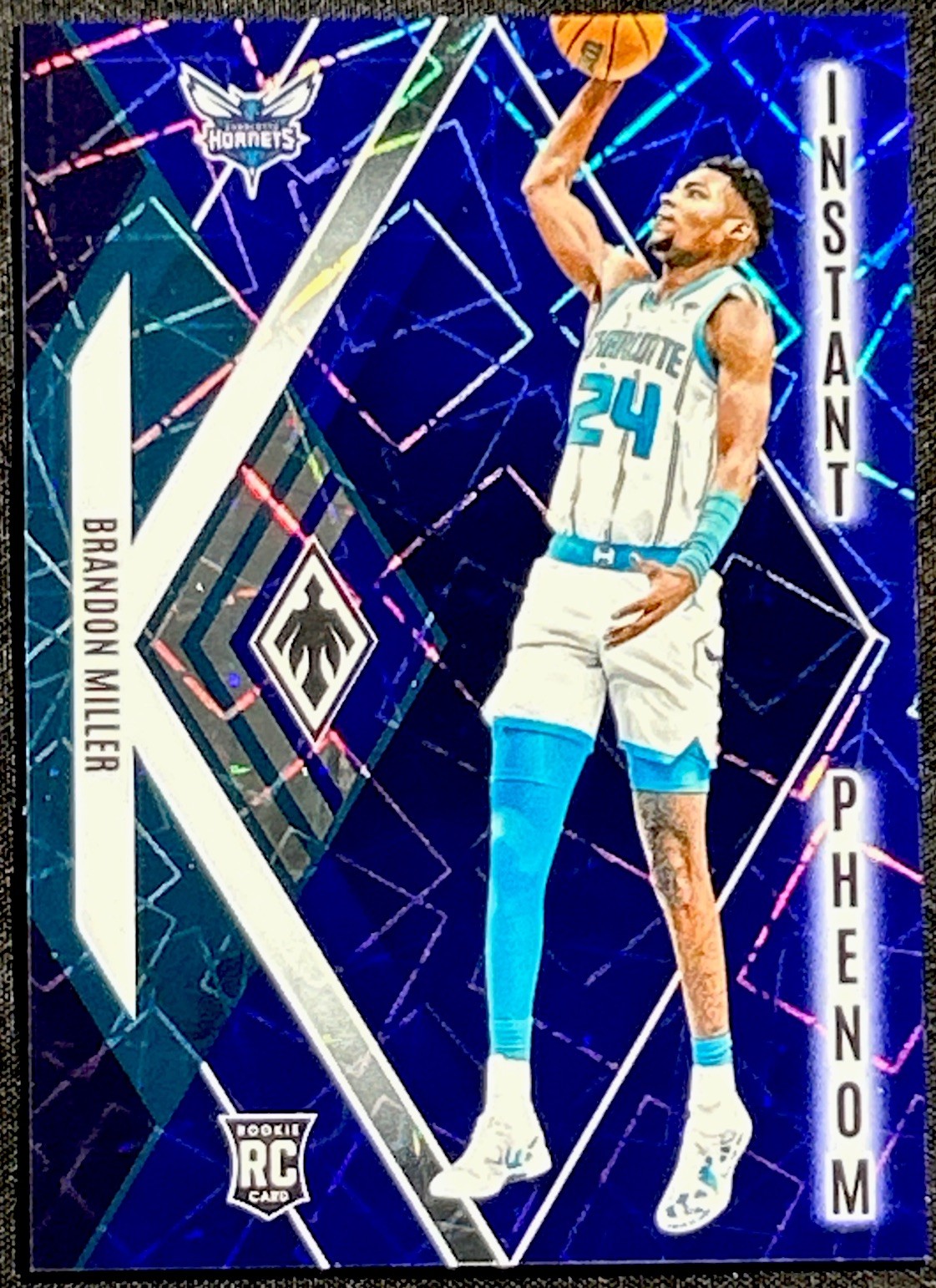 2023-24 Panini Phoenix - Brandon Miller #24 Instant Phenom Blue Lazer /275 (RC)