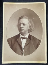 HENRY BEECHER CABINET PHOTO 