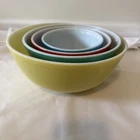Vintage Set of 4 Pyrex Primary Colors Nesting Mixing Bowls