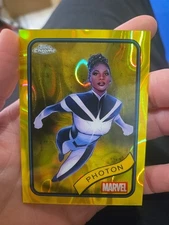 PHOTON YELLOW LAVA REFRACTOR - 2025 Topps Chrome Marvel #24