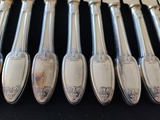 12 couteaux à dessert ou entremets Wiskemann en très bel état
