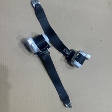 2017 Nissan Gt-r R35 Gtr 3.8l Vr38 Oem Black Rear Rh Lh Seat Belts Assy