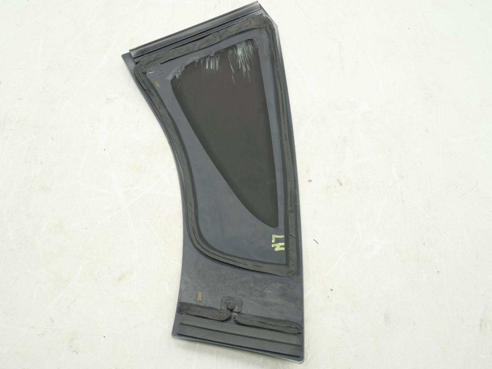 Used Rear Driver Left Quarter Glass Window 2016-2021 McLaren 570S 43R000122 OEM