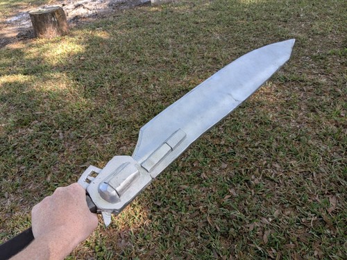 Handmade Eva Foam 56in FF8 Gunblade sword And Scabbard - Picture 18 of 23