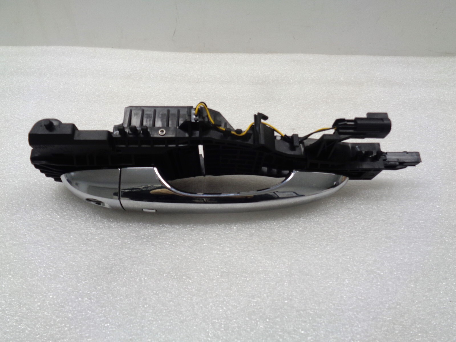 2014-2019 Maserati Ghibli Front Left Driver Side Door Handle Chrome OEM AK240209