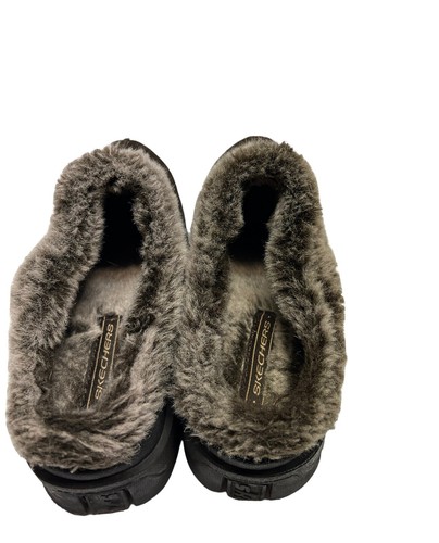 skechers fortress clog slipper