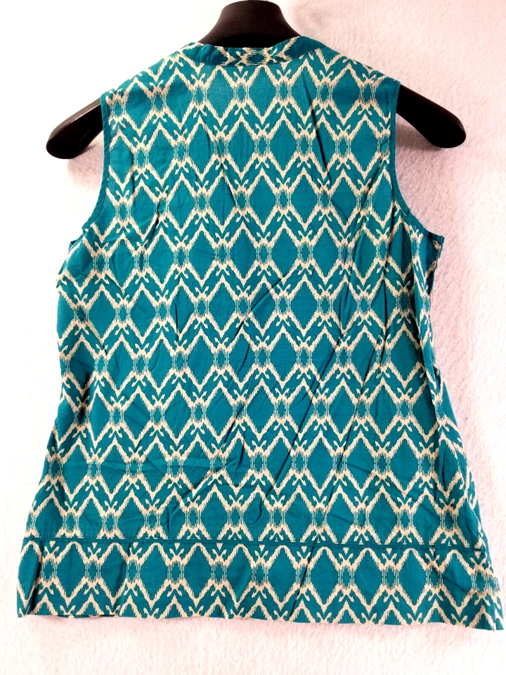 St Johns Bay Sleeveless Top Blouse Womens L Teal Cream Diamond Pattern Buttons - Image 4 of 4