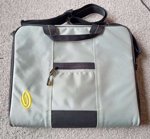 Timbuk2 Laptop Messenger Bag - Excellent Condition! Silver Color