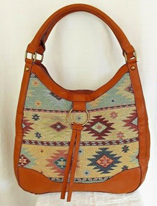 bueno satchel handbags