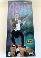 NEW Moebius Models Batman Classic 1966 TV Series THE PENGUIN 1:8 Scale Model Kit