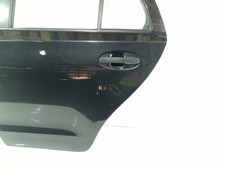 Porte arrière et accessoires Toyota URBAN CRUISER