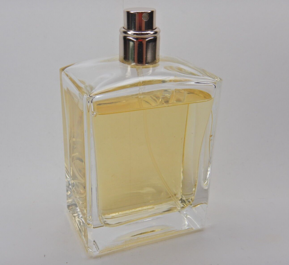 Abercrombie & Fitch Ezra 3.4 oz Eau De Parfum Women's Abercrombie & Fitch Ezra 3.4 oz Eau De Parfum Women's