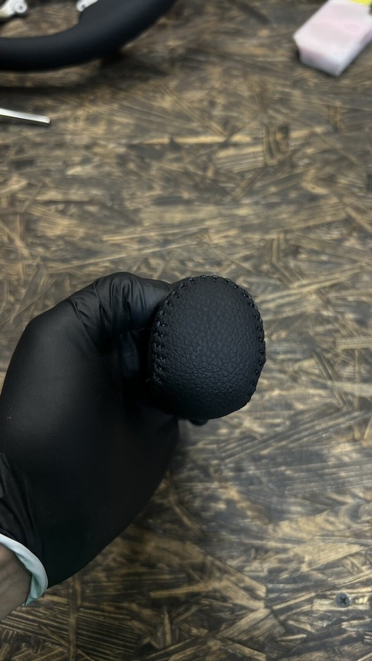 LEXUS LS400 19952000 OEM SHIFT KNOB BLACK INTERIOR LEATHER SHIFTER eBay