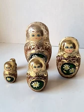 Vintage Matryoshka Hand Made Russian Nesting Wooden Doll Exquisite, 5 dolls