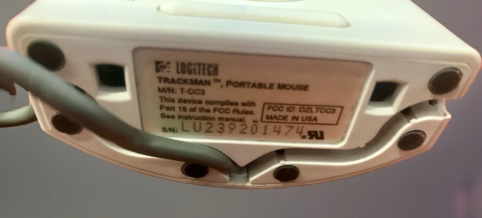 Vintage Logitech Trackman Portable Mouse T-CC3 , Serial , with PS/2 Adapter - Image 2 of 4