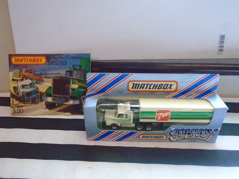 MATCHBOX CONVOY SCANIA ARTIC BOX LORRY 7UP CY16 NEW OLD SHOP STOCK UNOPENED RARE - Image 2 of 4