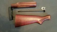 Factory Remington 870 12 gauge wood Stock and forend set  recoil plate