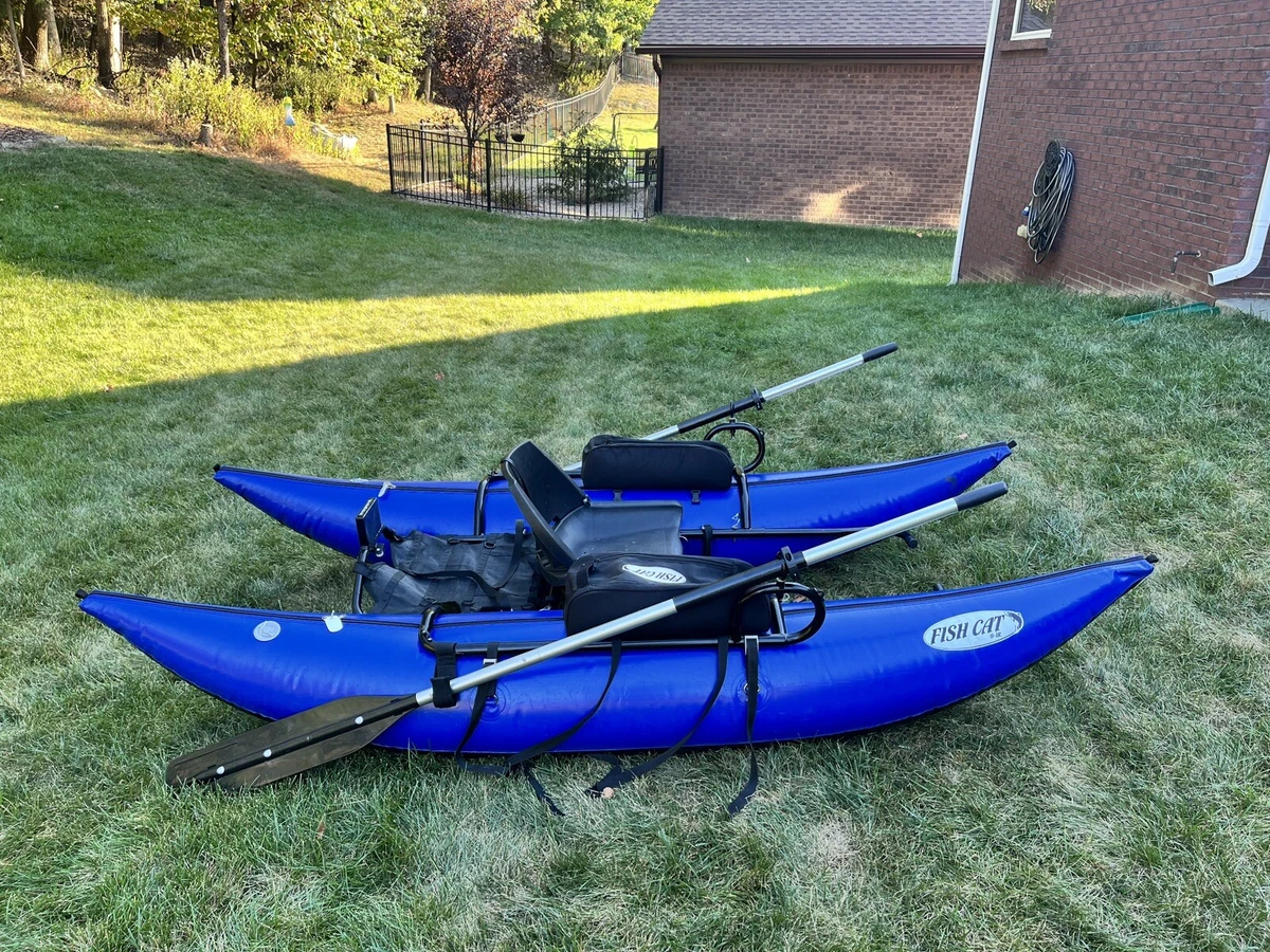 Outcast Fish Cat 9-IR Pontoon Boat