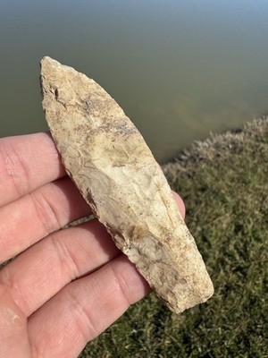 Rare Missouri Paleo Agate Basin Arrowhead Point