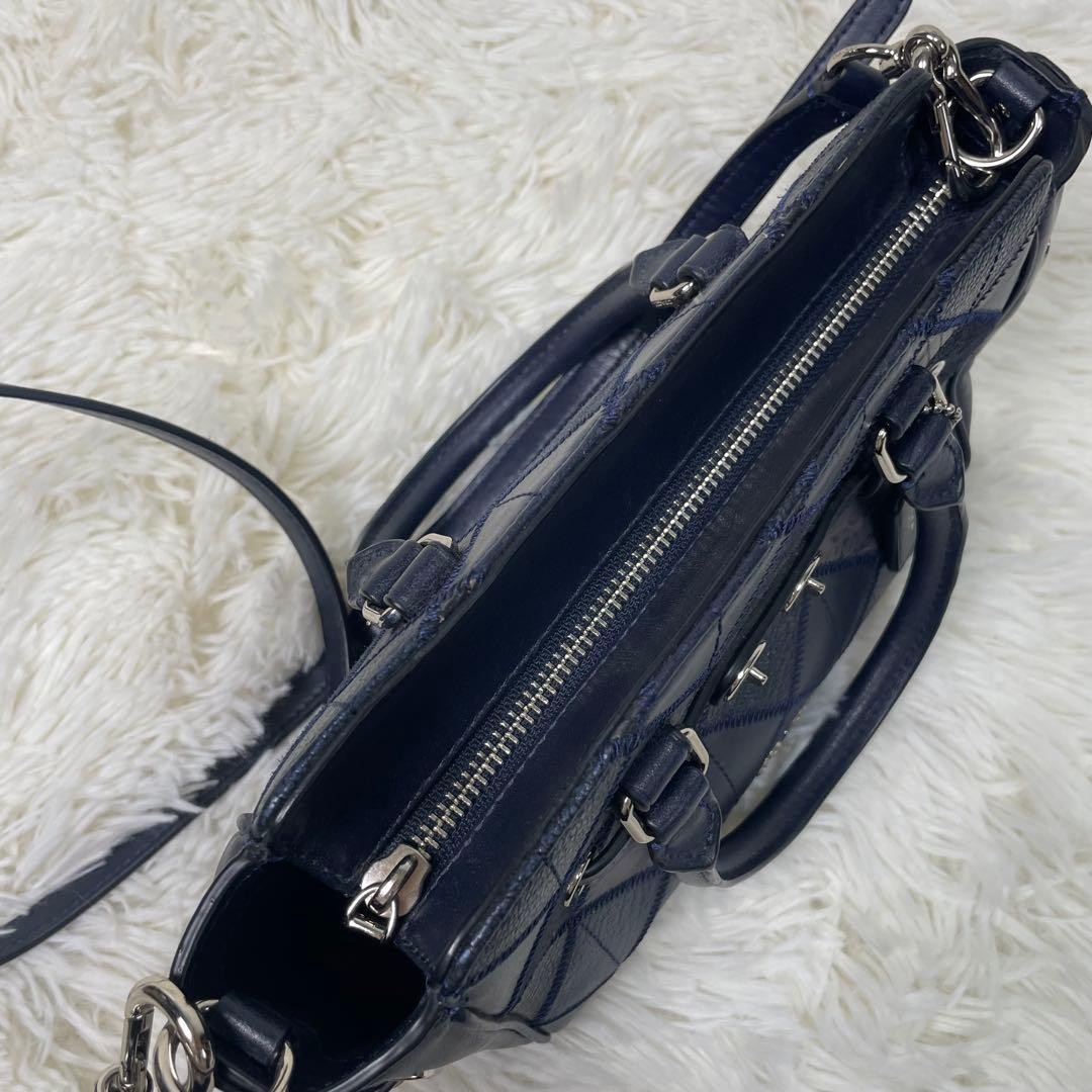 Good Condition COACH Swagger Patchwork Quilt 2way… - image 8