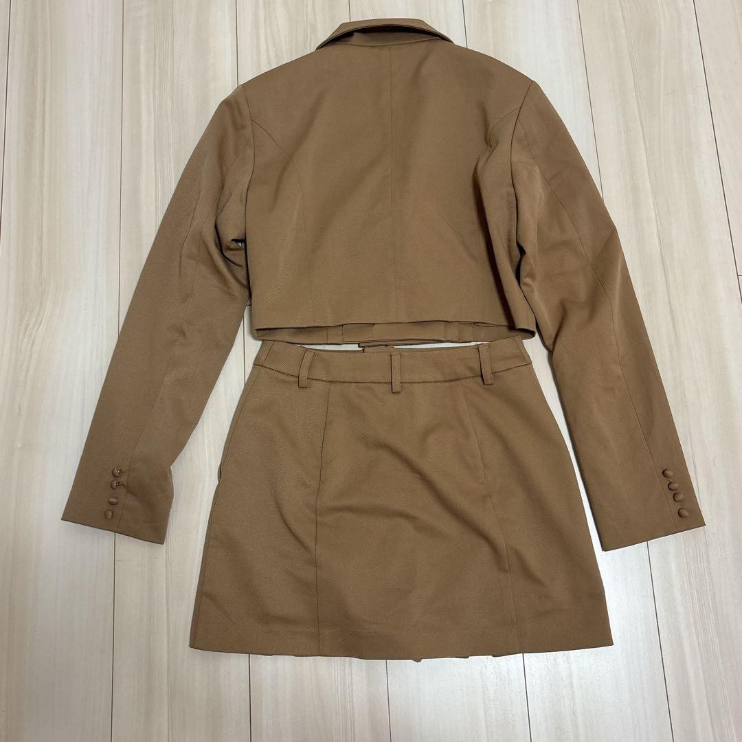 Darich Double Button Short Jacket Setup Suit - image 17