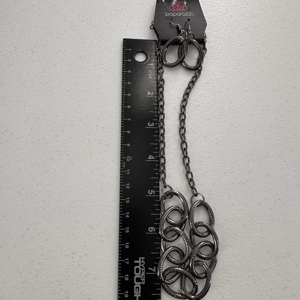 Collar Paparazzi Declaración Cadena Plata Eslabones Pendientes Festival Gitano Boho Rock Foto 4 de 4