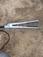 Cortex 1.25 Inch Ceramic Professional Flat Iron Lavander