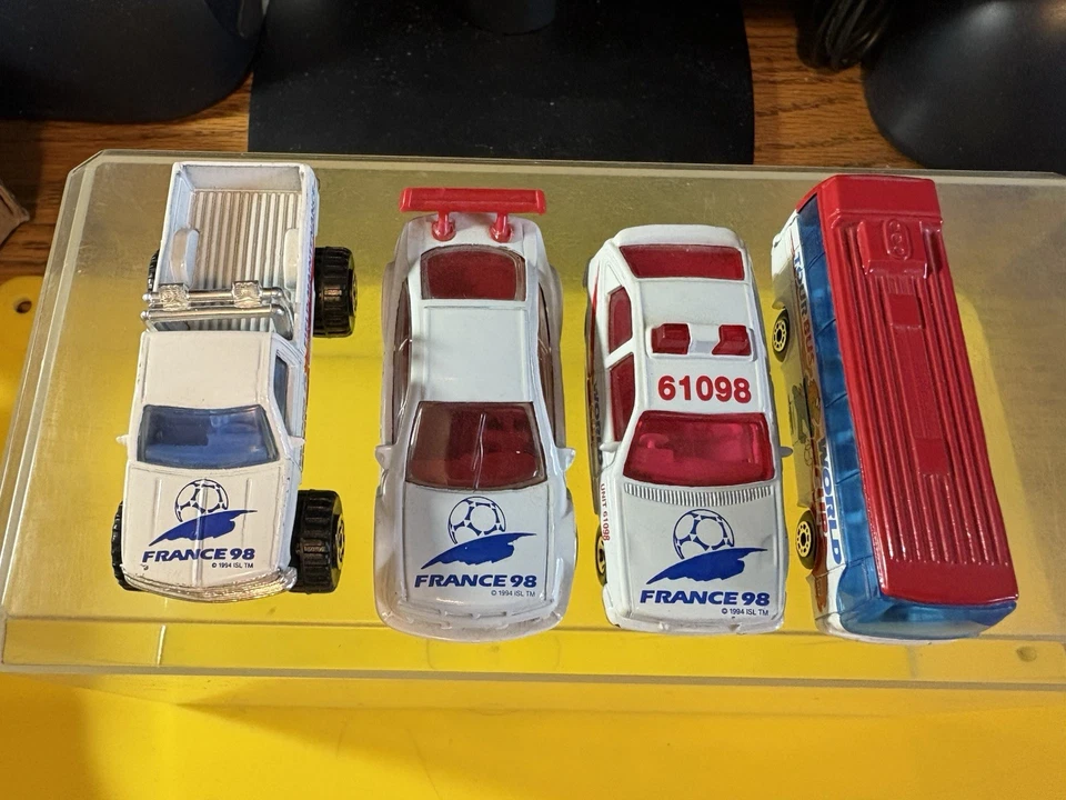 96 Matchbox Ikarus Coach World Cup Tour Bus+Pickup+Opel Calibra+Opel Kadett L-WC - Image 3 of 4