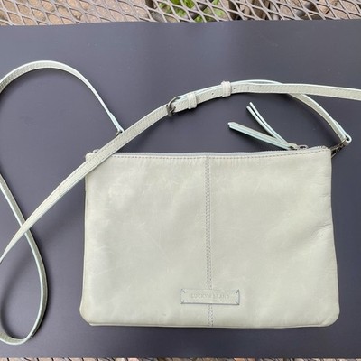 Lucky Brand Crossbody Bag Leather Light Green Beige  10.5''x7.5 Lots of Pockets
