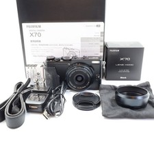FUJIFILM X70 Black Working