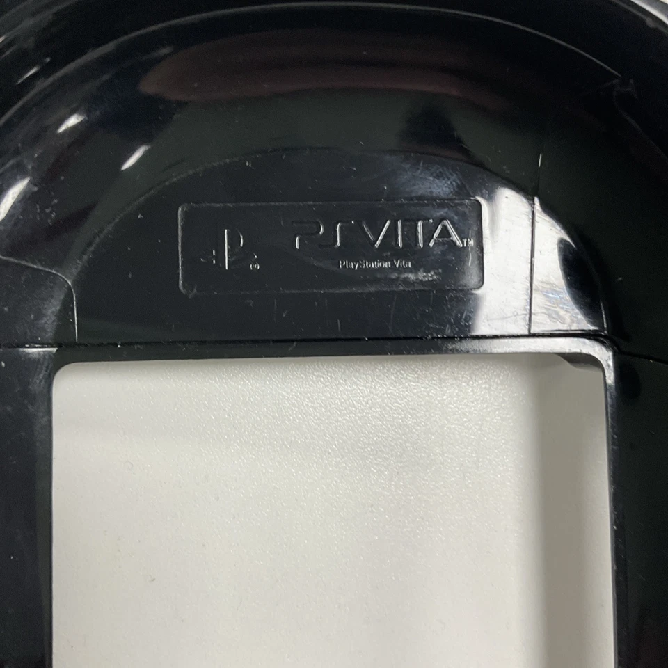 PS Vita 1000 PDP Trigger Grip Usato SPEDIZIONE GRATUITA - Immagine 3 di 4