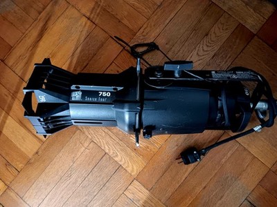 ETC Source Four 750 Ellipsoidal Halogen Spotlight 50° Manual Control