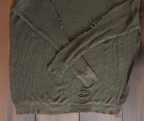 Millau Olive Green Distressed Knit Sweater - Boho Grunge - Women’s M - Picture 4 of 6