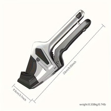 1 1/4" PVC Pipe high quality cutter with a easy retractable blade.