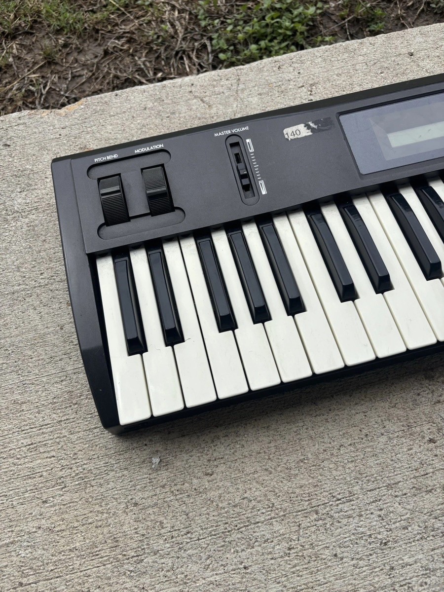 ⭐️KORG X5 Synthesizer Keyboard 61 Key⭐️For Parts Please Read