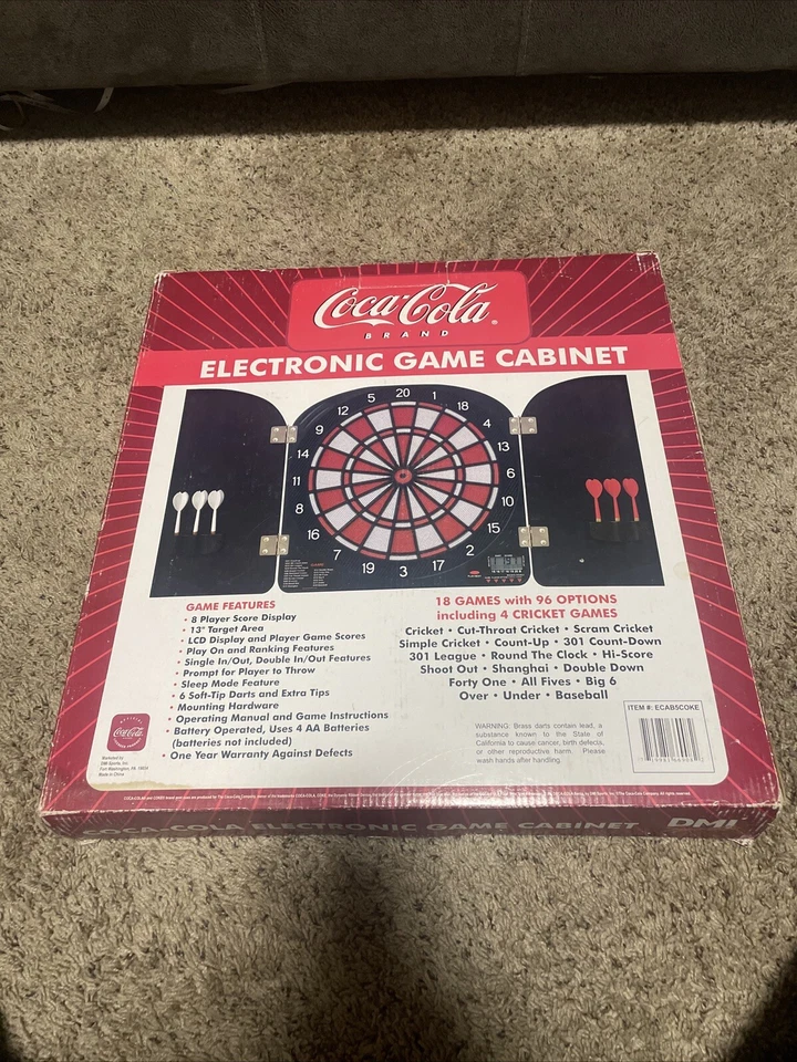 Gabinete de Dardos Electrónico Coca-Cola Deportivo DMI De Colección Nuevo Artículo de Coleccionista Foto 2 de 4