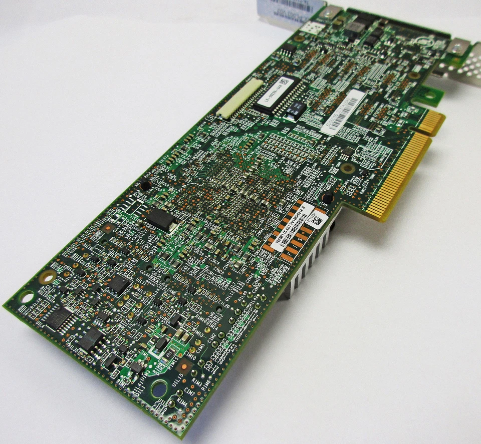 LSI Megaraid SAS 9261-8i SATA / SAS Controller RAID L3-25239 + iBBU08 battery - Image 2 of 4